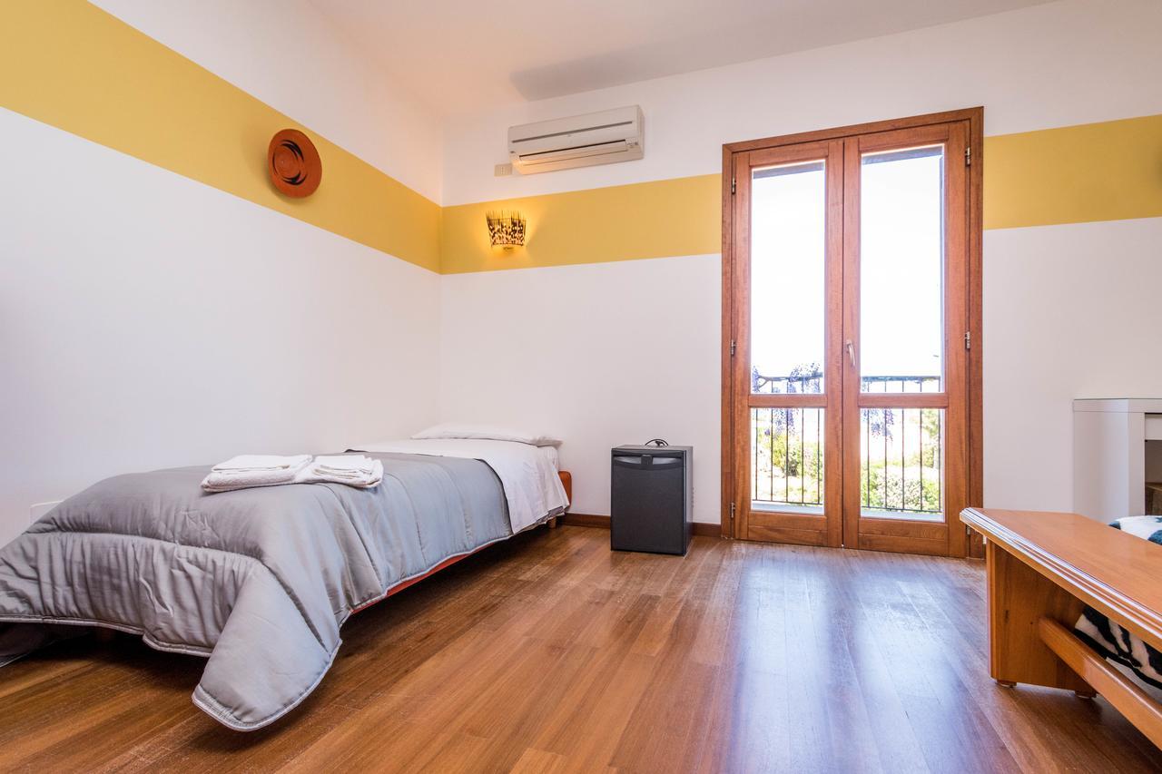 B&B Le Dune Lascari Kültér fotó